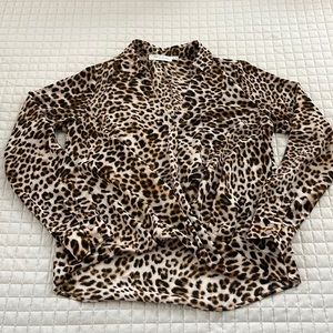 LIKE NEW FRANCESCAS BLOUSE